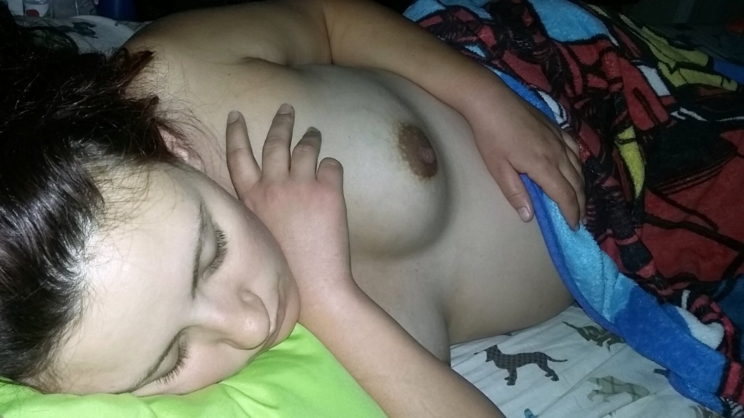 Esposa americana #5YLKPE2c