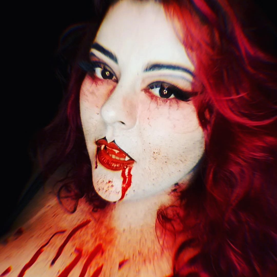 Aproveitaram a promo de Halloween da Ravenna Bbw? #fCv0XEo7