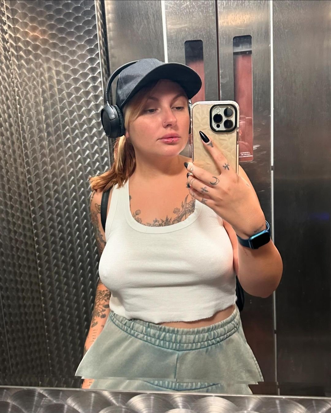 Tattoo Hottie #vLfits7p